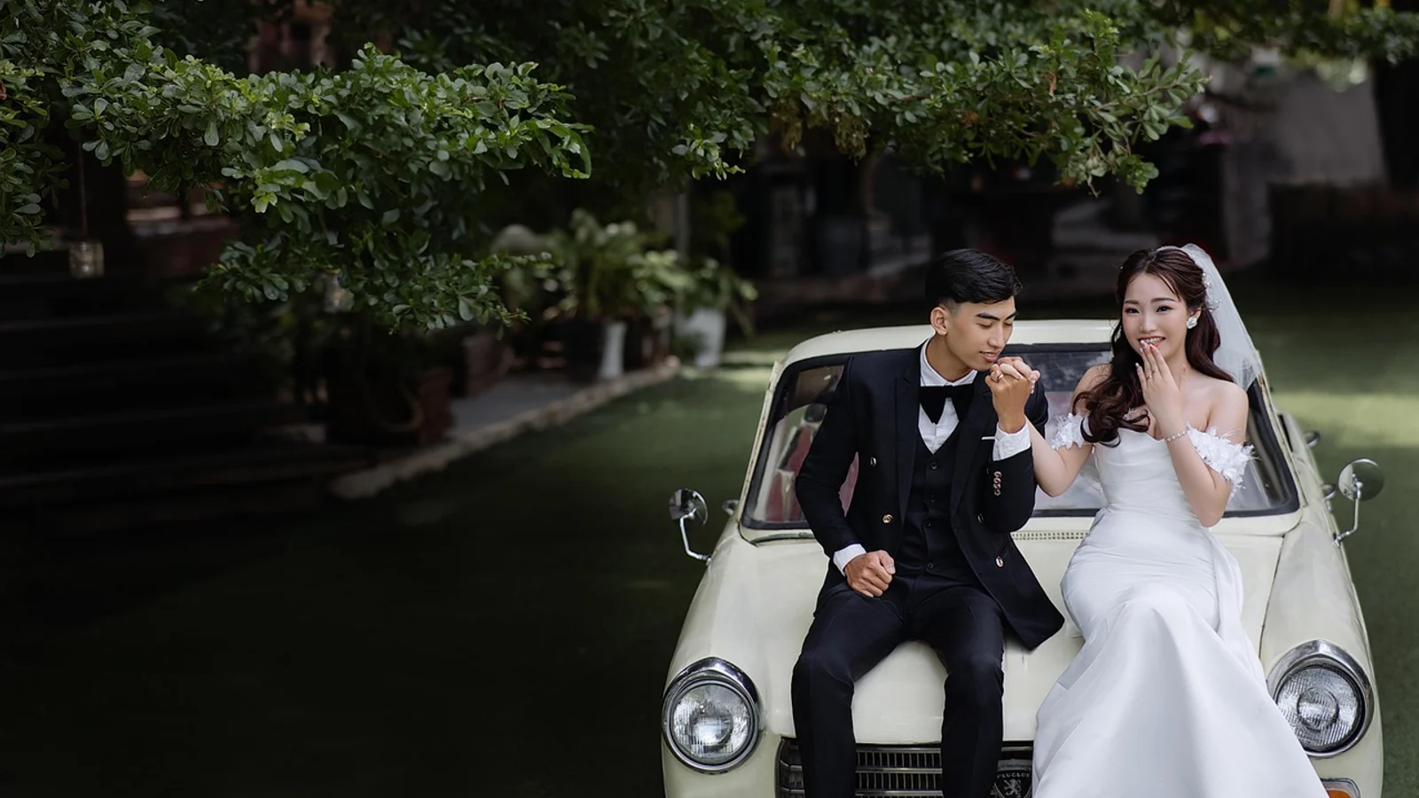 How weddings work in Romania